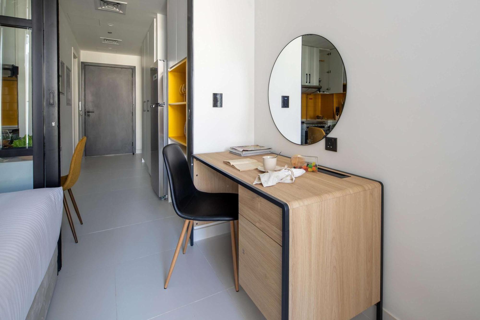 Frank Porter - Loci Residences Apartment